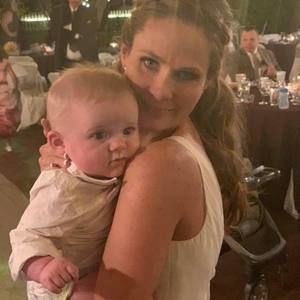 Meet your Posher, Adrianne